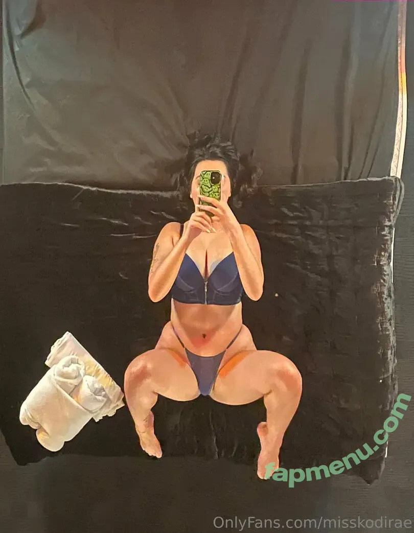 misselizaraven nude photo #0081 (misselizaraven)