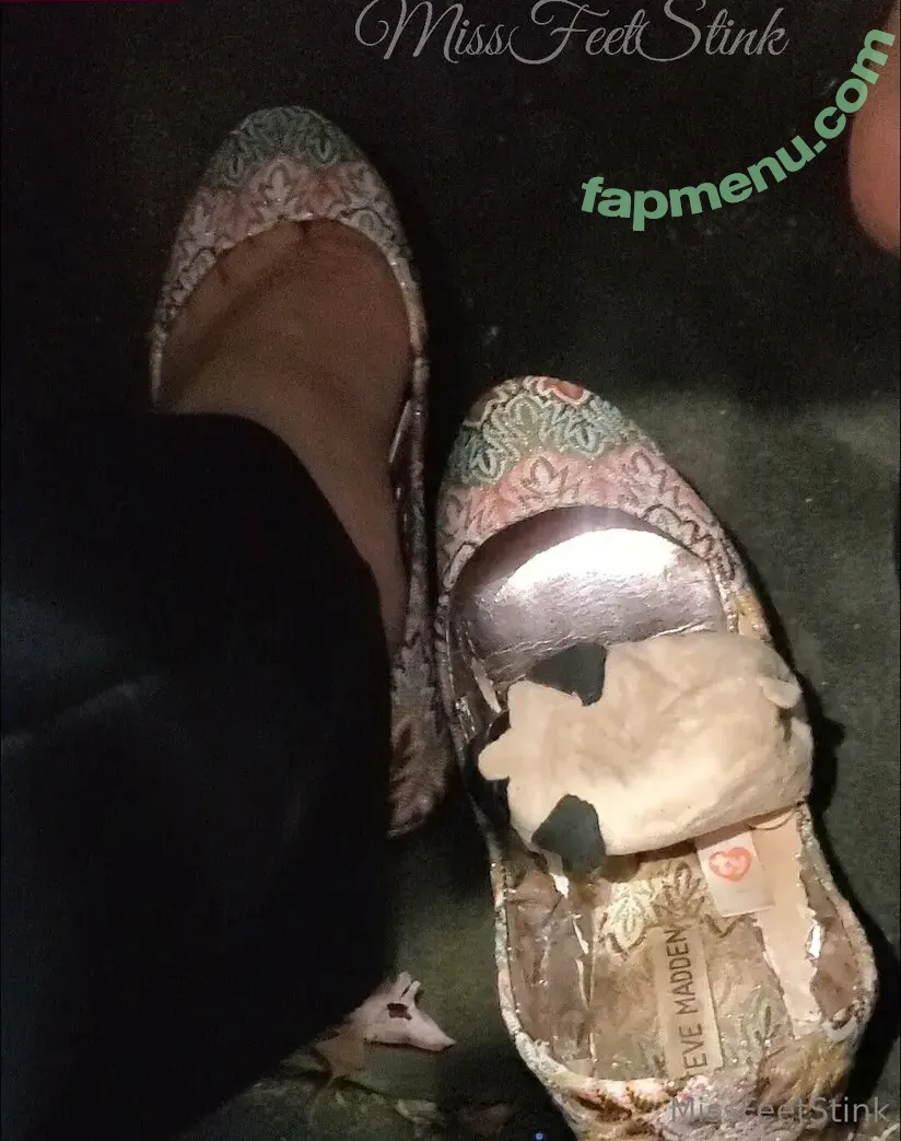 missfeetstinkvip nude photo #0208 (missm0rticia)