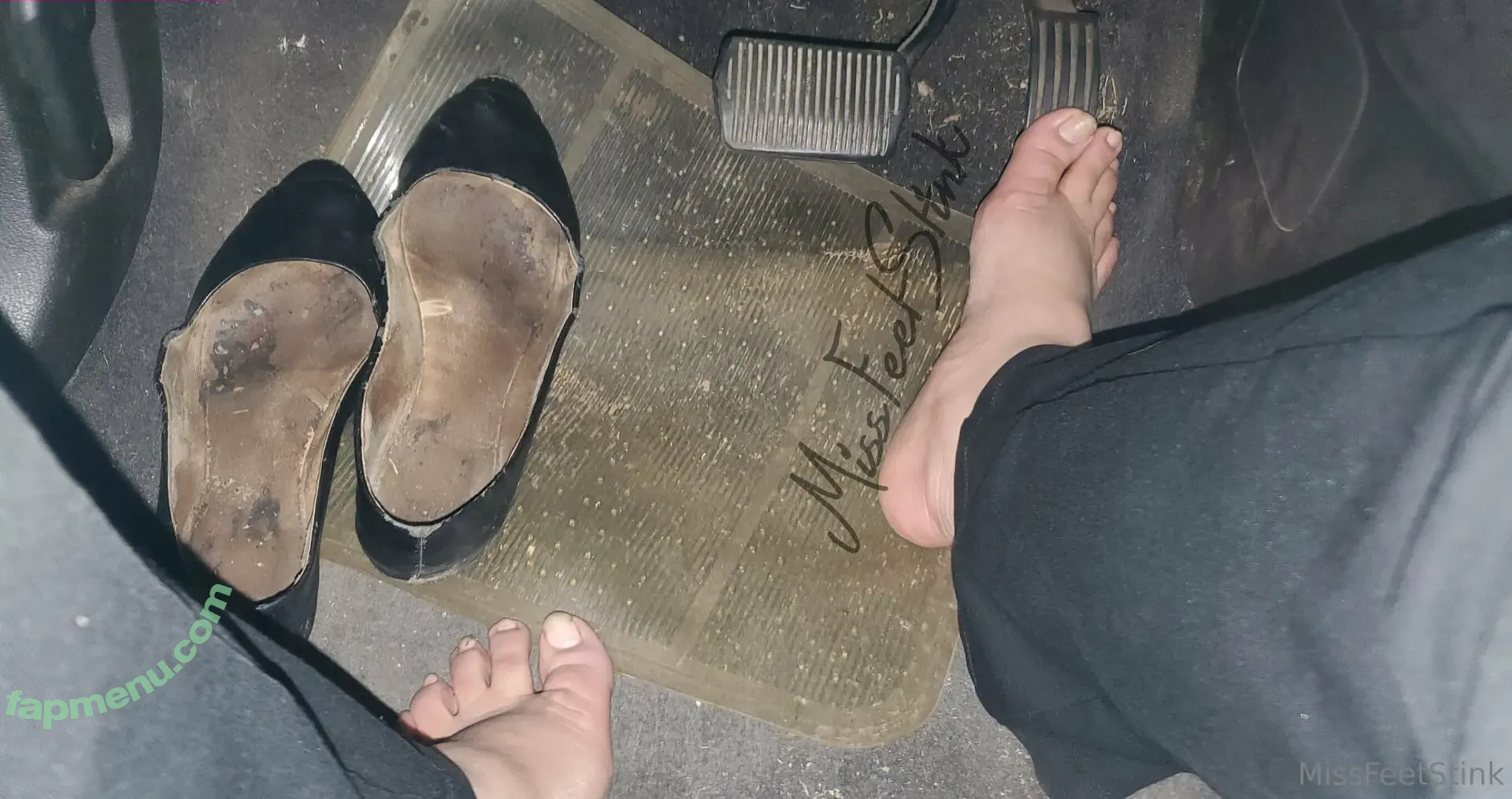 missfeetstinkvip nude photo #0233 (missm0rticia)