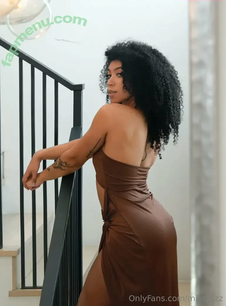 missfrizz nude photo #0119 (missfrizz)