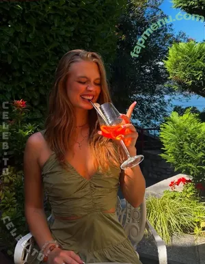 missgeorgiacavallo / missgeorgiacavallo1307 nude photo #0139