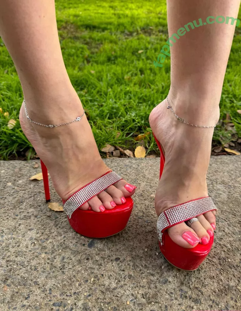 Missheels07 nude photo #0493 (Missheels07)