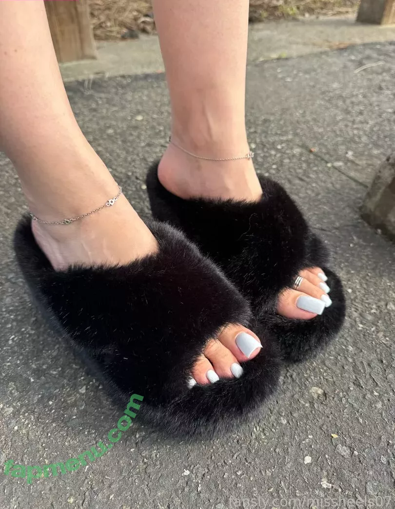 Missheels07 nude photo #0519 (Missheels07)