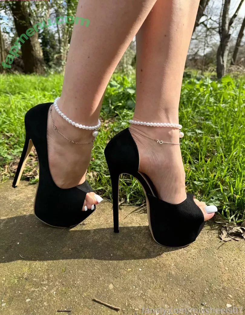 Missheels07 nude photo #0566 (Missheels07)