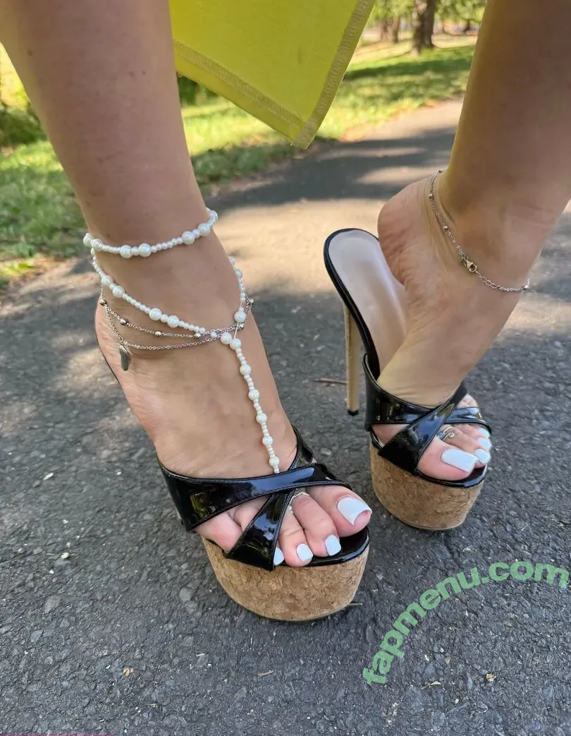 Missheels07 nude photo #0874 (Missheels07)