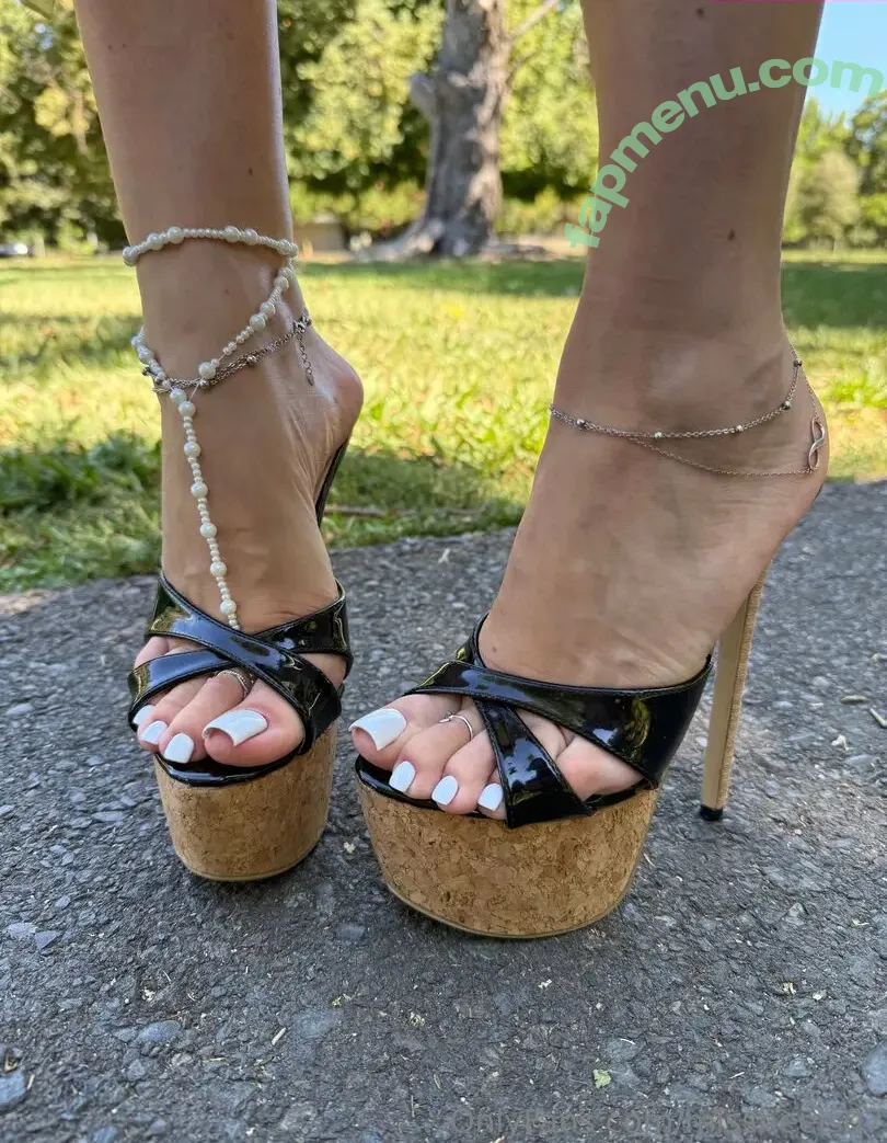 Missheels07 nude photo #0887 (Missheels07)