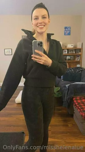 misshelenalue / heli_lue nude photo #0029