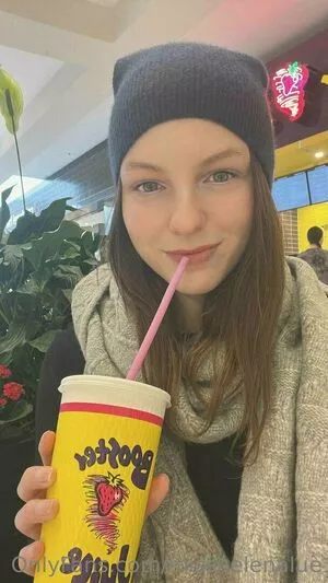 misshelenalue / heli_lue nude photo #0033