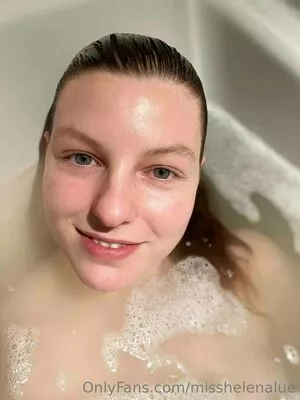 misshelenalue / heli_lue nude photo #0037