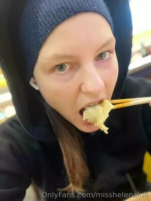 misshelenalue / heli_lue nude photo #0077