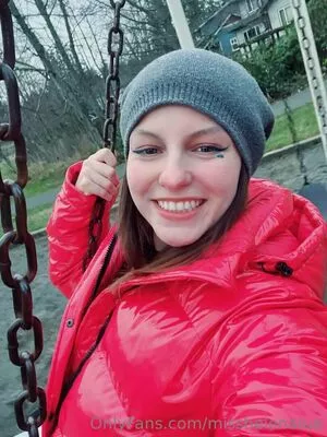 misshelenalue / heli_lue nude photo #0082