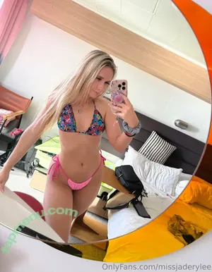 Missjaderylee / Jaderyleexo / missryleejade nude photo #0024