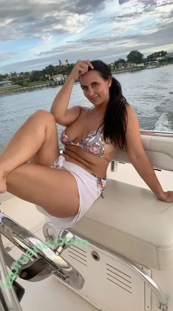 missjayqueen nude photo #0022 (m1ssjay__)