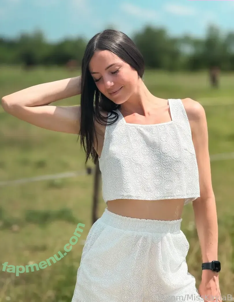 MissKaylaB nude photo #0101 (MissKaylaB)