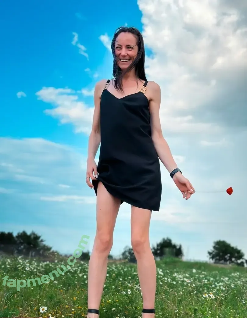 MissKaylaB nude photo #0246 (MissKaylaB)