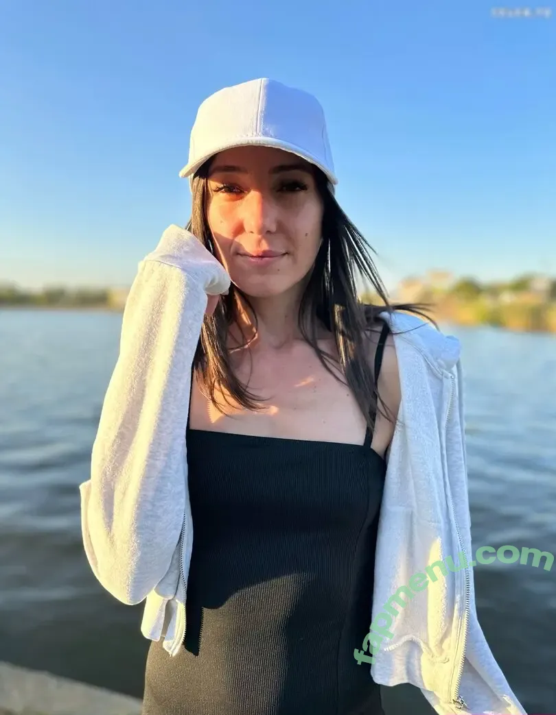 MissKaylaB nude photo #0499 (MissKaylaB)