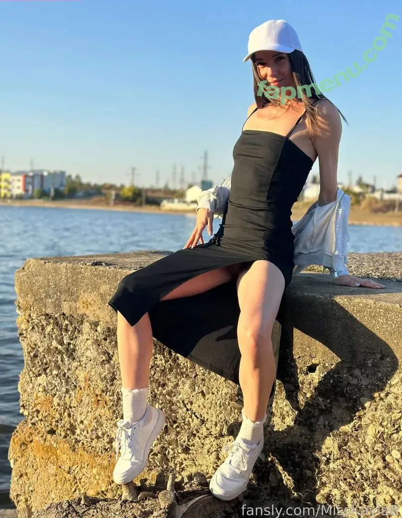 MissKaylaB nude photo #0500 (MissKaylaB)