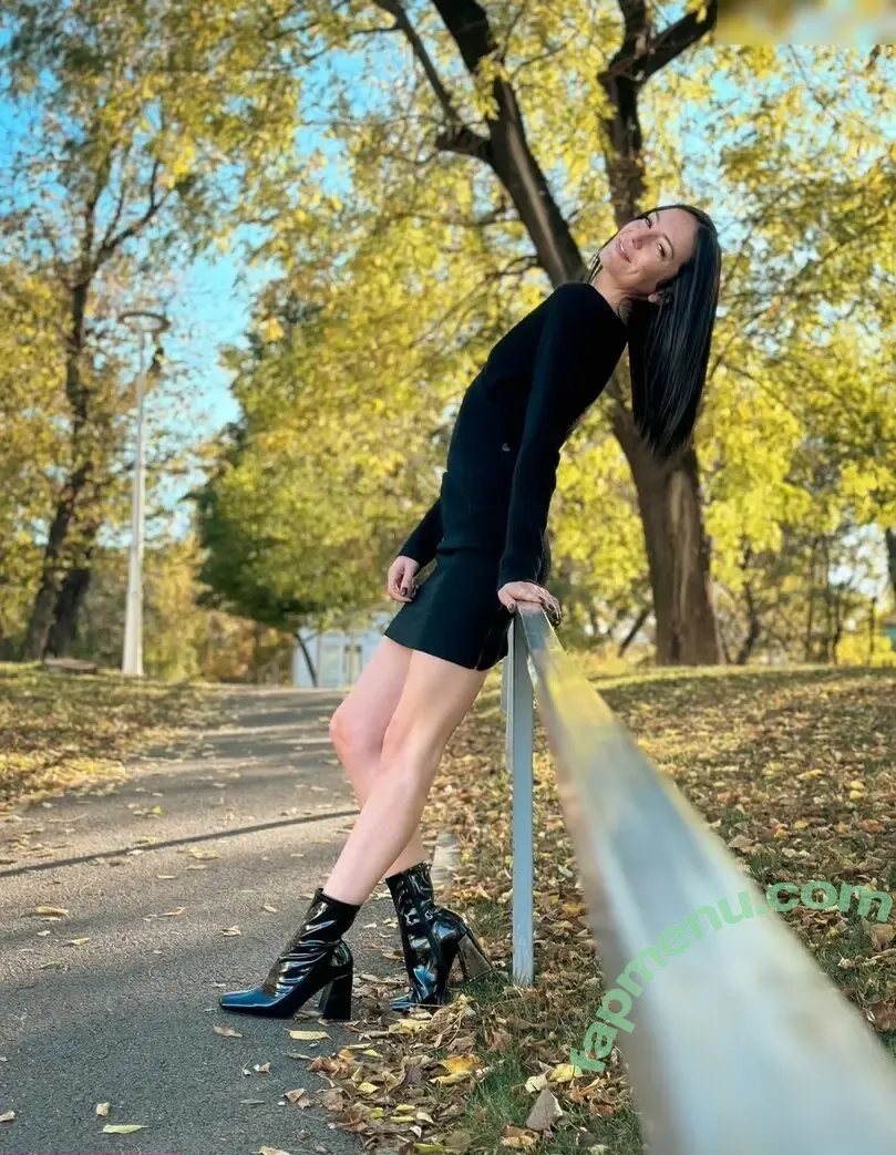 MissKaylaB nude photo #0684 (MissKaylaB)