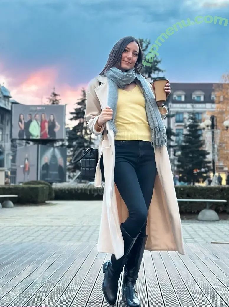 MissKaylaB nude photo #0738 (MissKaylaB)