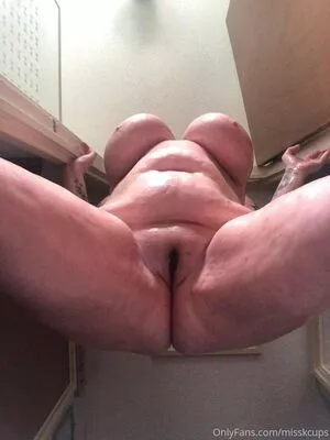 misskcups / misskofficial nude photo #0164