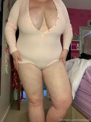 misskcups / misskofficial nude photo #0179