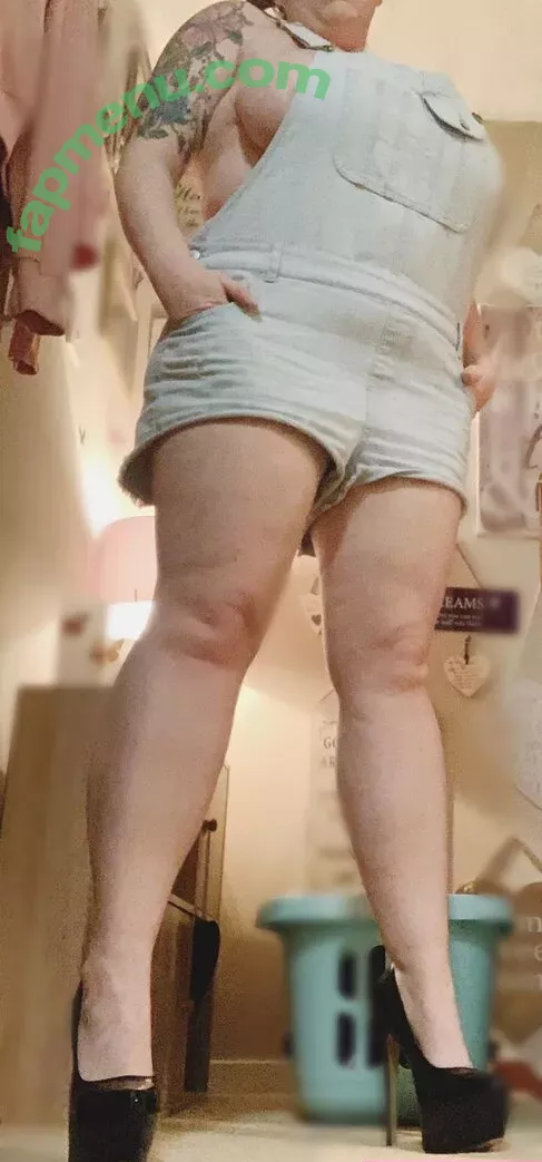 misskcups nude photo #0022 (misskofficial)