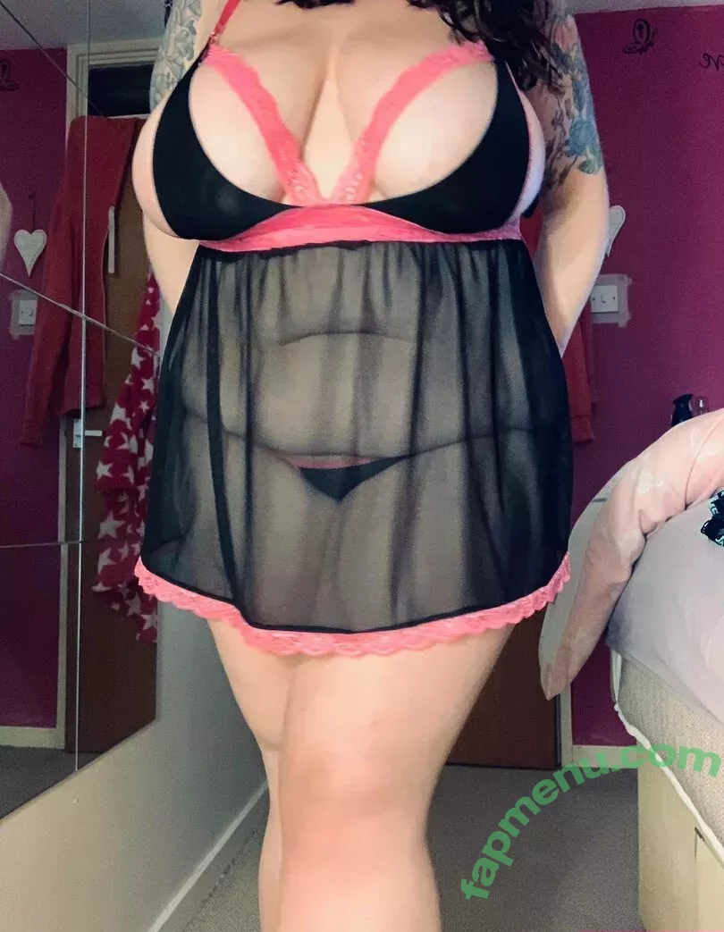 misskcups nude photo #0047 (misskofficial)