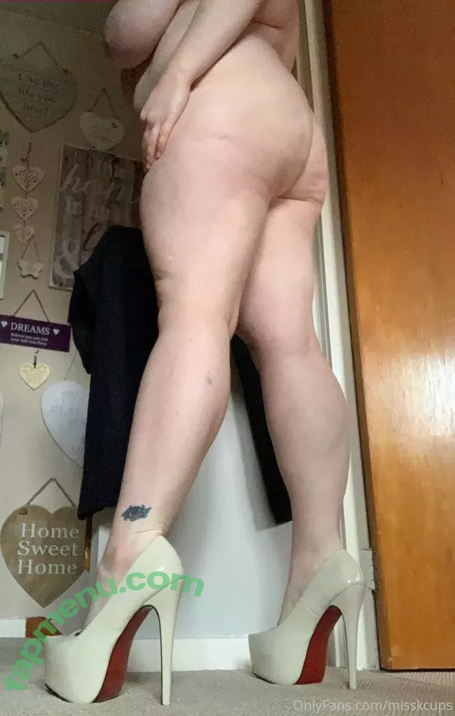 misskcups nude photo #0049 (misskofficial)