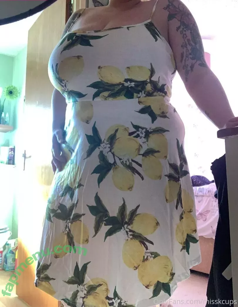 misskcups nude photo #0154 (misskofficial)