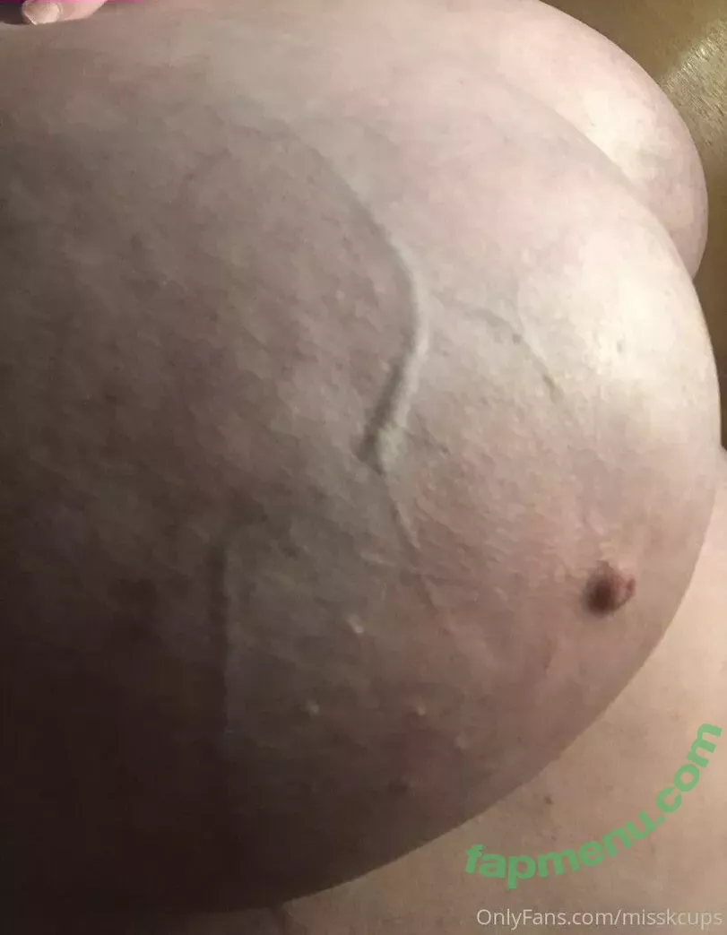 misskcups nude photo #0175 (misskofficial)