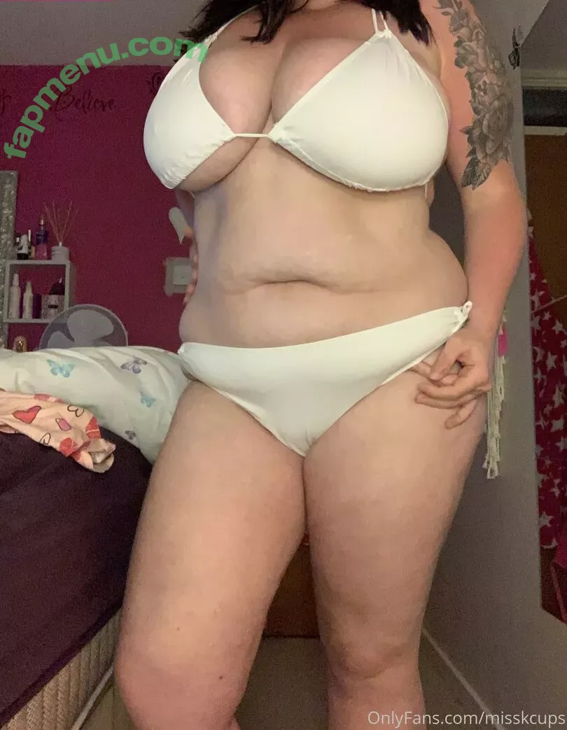 misskcups nude photo #0337 (misskofficial)