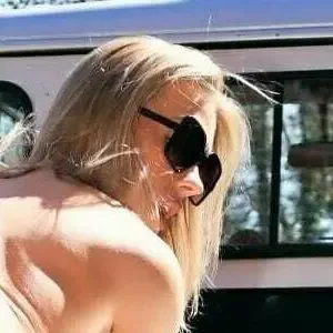 misslayla1 / miss_layla_x4949 nude photo #0006