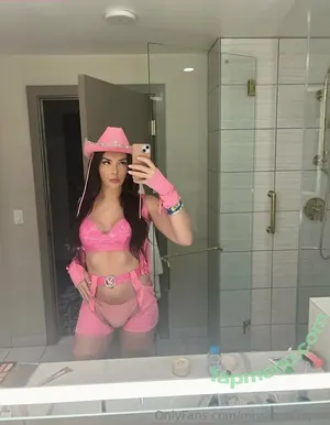  nude photo #0007