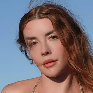missleahhayes page