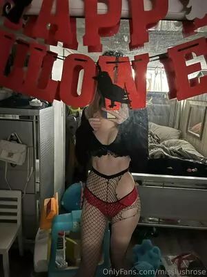 Misslushrose / brittney-bush / lilmissross / misslushrose222 nude photo #0060