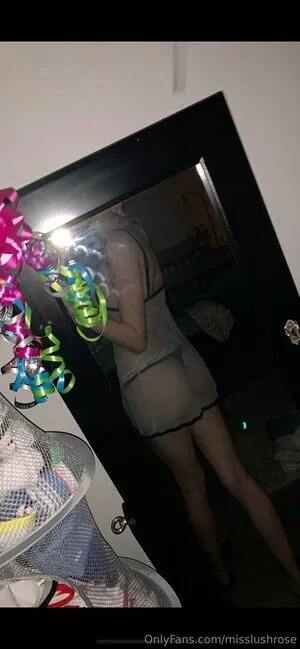 Misslushrose / brittney-bush / lilmissross / misslushrose222 nude photo #0124