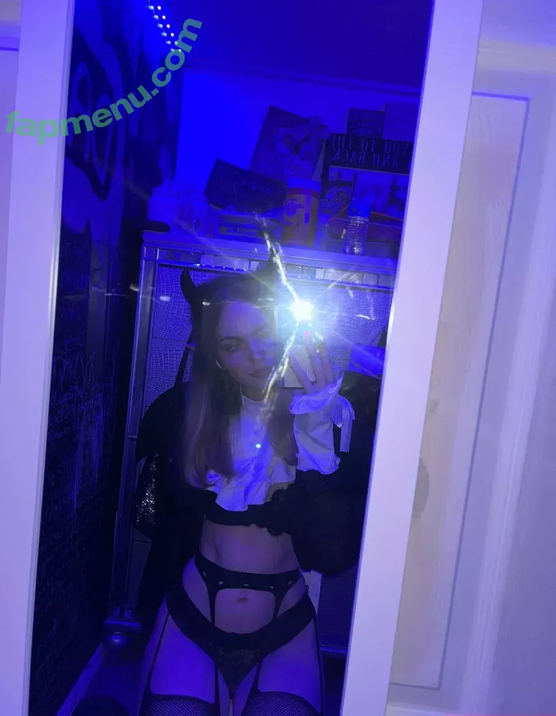 Misslushrose nude photo #0050 (brittney-bush / lilmissross / misslushrose222)