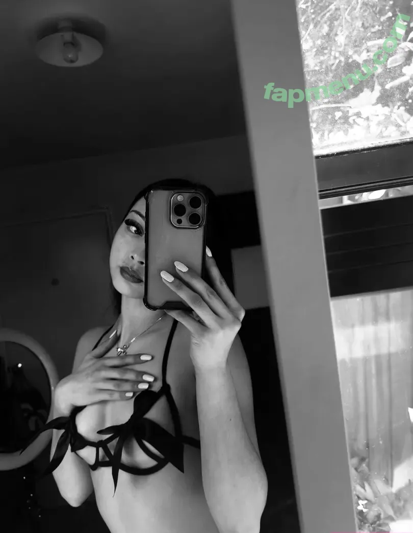 missmarie.xx nude photo #0019 (skyekernohan)