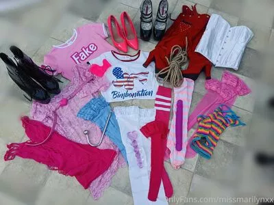 missmarilynxx / margotthr0bbie nude photo #0144