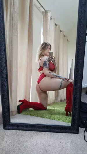 missmarilynxx / margotthr0bbie nude photo #0257