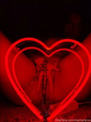 missmarilynxx / margotthr0bbie nude photo #0425