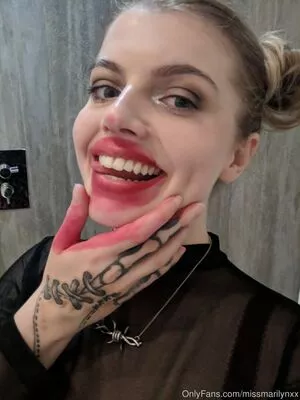 missmarilynxx / margotthr0bbie nude photo #0442