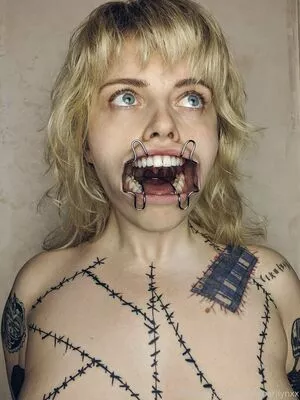 missmarilynxx / margotthr0bbie nude photo #0527