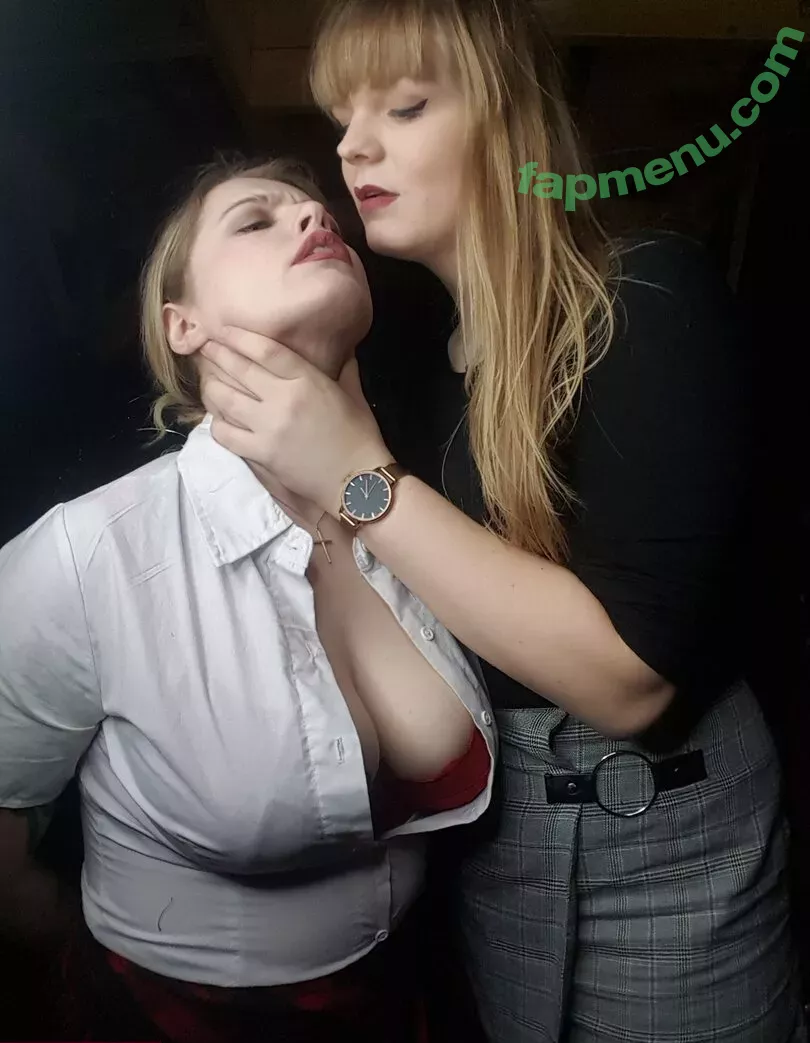 missmarilynxx nude photo #0324 (margotthr0bbie)