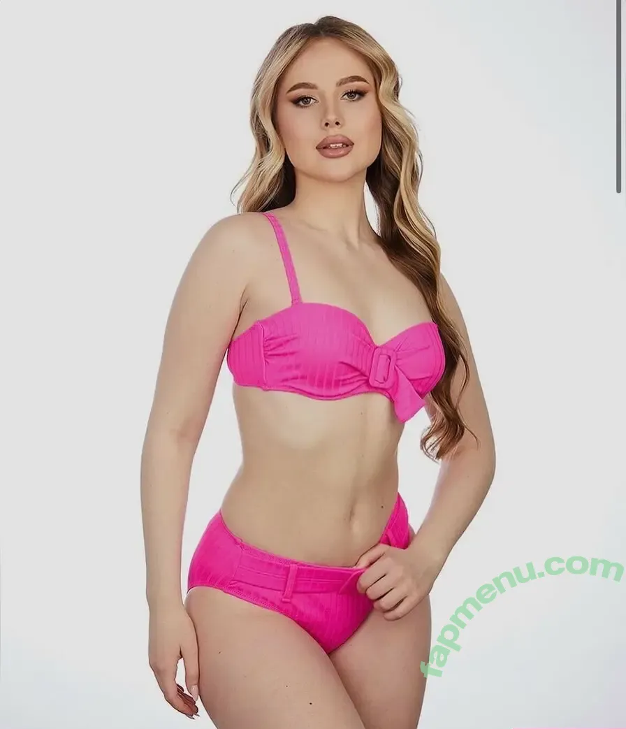 missmarrria nude photo #0001 (missmarrria)