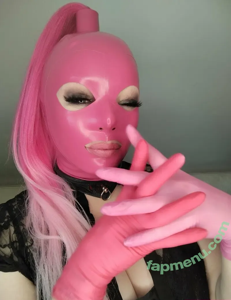 missmaskerade nude photo #0018 (missmaskeradelatex)