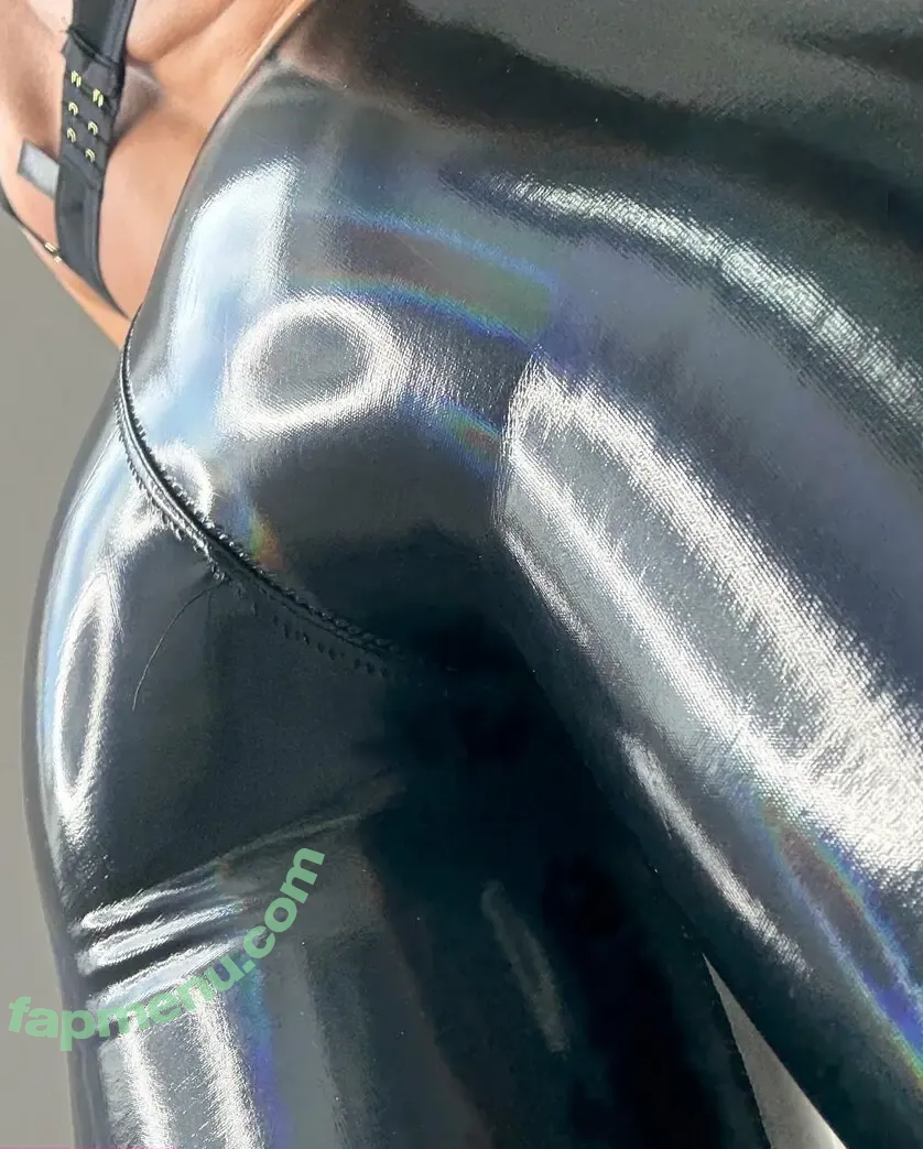 missmelodymay nude photo #0022 (m1ssmelodymay)