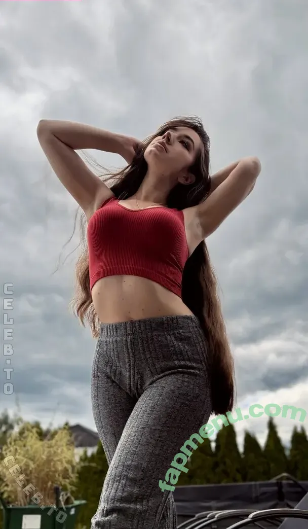 MissMikkaa nude photo #0321 (missmischka)