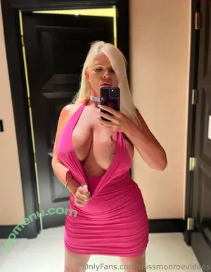 missmonroevideos / superegodiva nude photo #0003