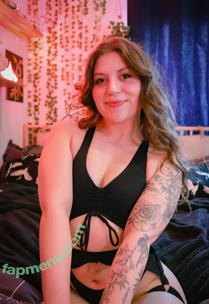 MissMousieMouse nude photo #0201 (Mousie / Yogscast / _mousie_mouse)